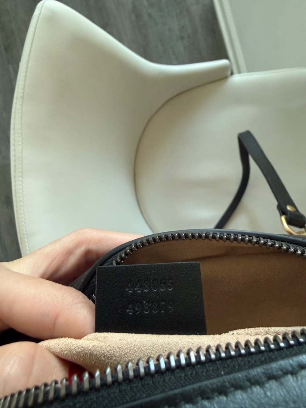 Gucci Marmont Mini Camera Bag - Picture 7 of 7